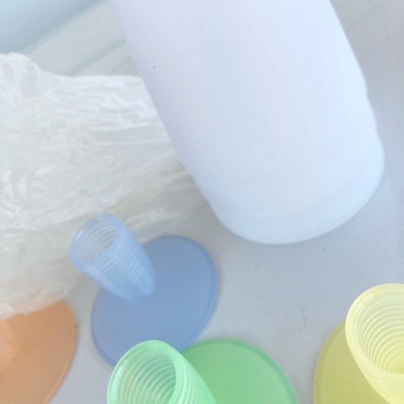 Tupperware Impressions Beverage Goblets Stemmed Cups Set of 4 (parfait cups) - Picture 4 of 9